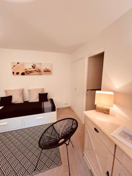 Studio Jardin Privatif 300M De La Plage Sainte-Maxime Zewnętrze zdjęcie