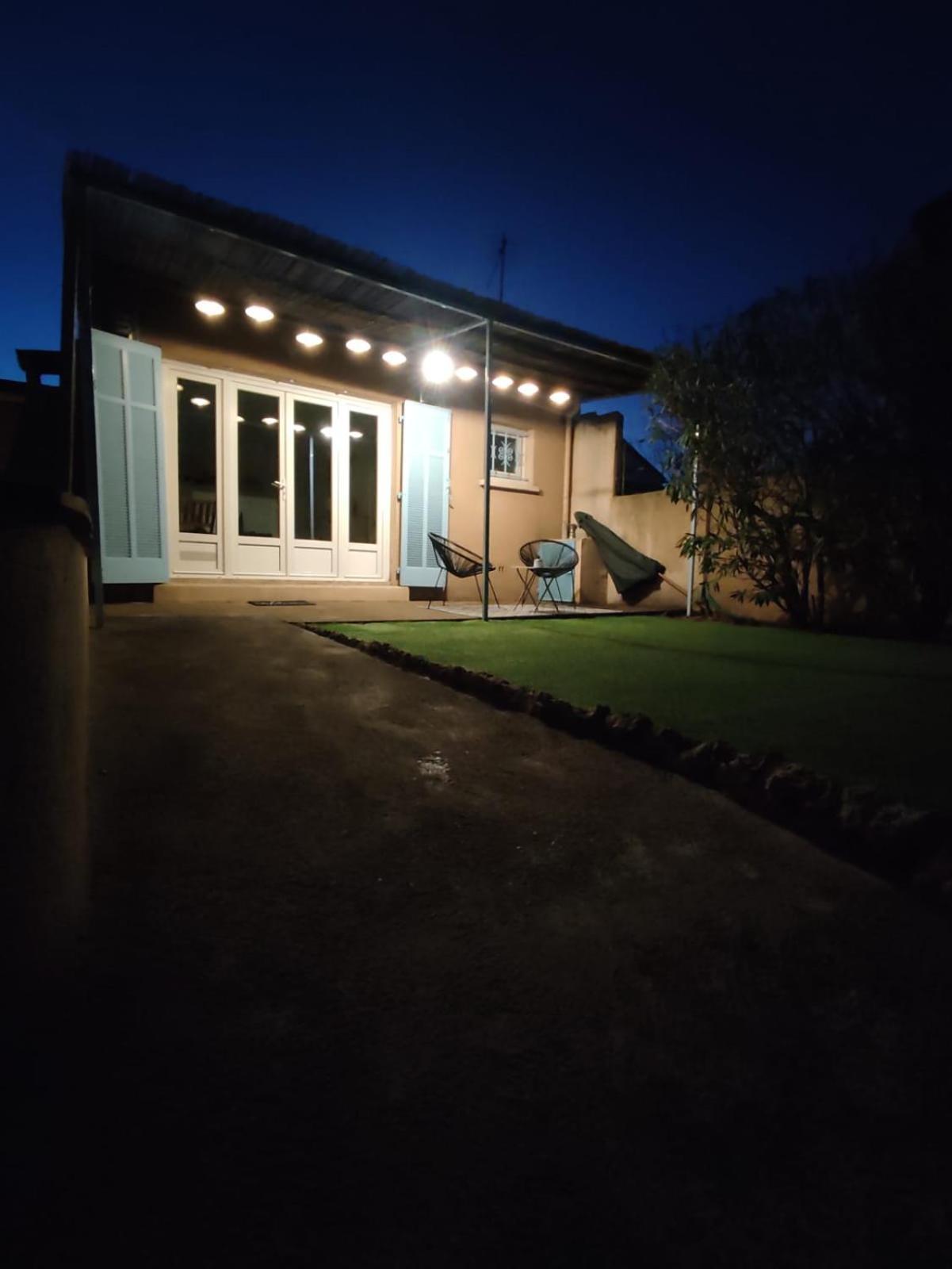 Studio Jardin Privatif 300M De La Plage Sainte-Maxime Zewnętrze zdjęcie